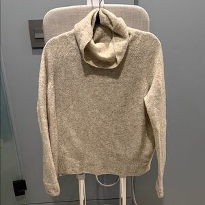 Aritzia Community Cozy Marled Cream Turtleneck Sweater
